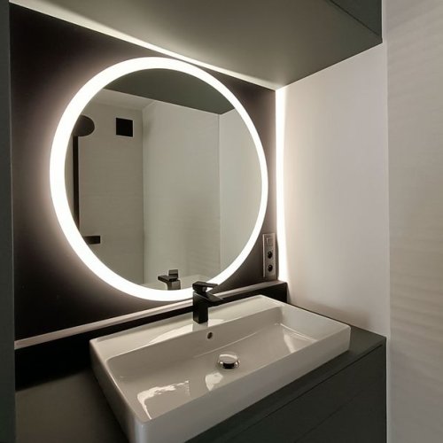 ESMIRA-zrkadlo-kruh-1